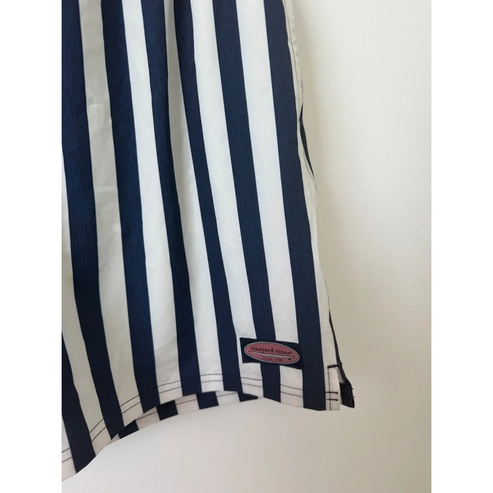 Vineyard Vines Men's Chappy Swim Trunks – Blue & White Stripe Yacht Club Medium